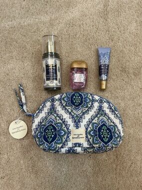 Vera Bradley x Bath & Body Works Blue Paisley Blue Washed Sky 4 Piece Set